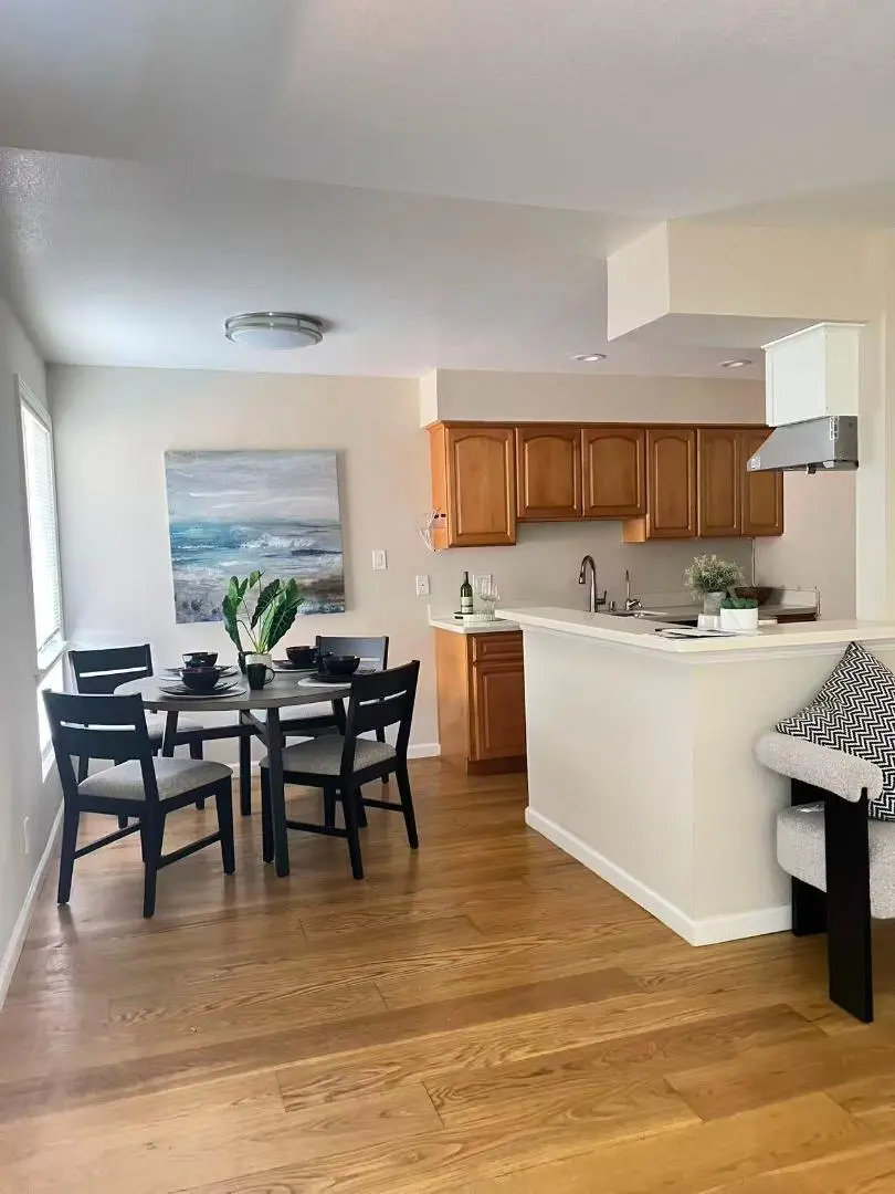 3001 Los Prados St 104, SAN MATEO