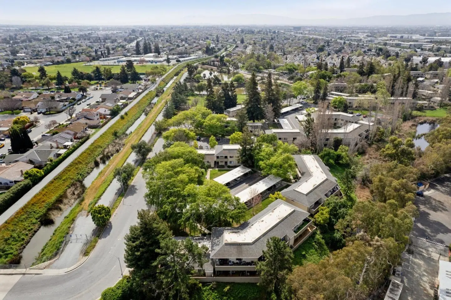 1199 N Abbott Ave, Milpitas