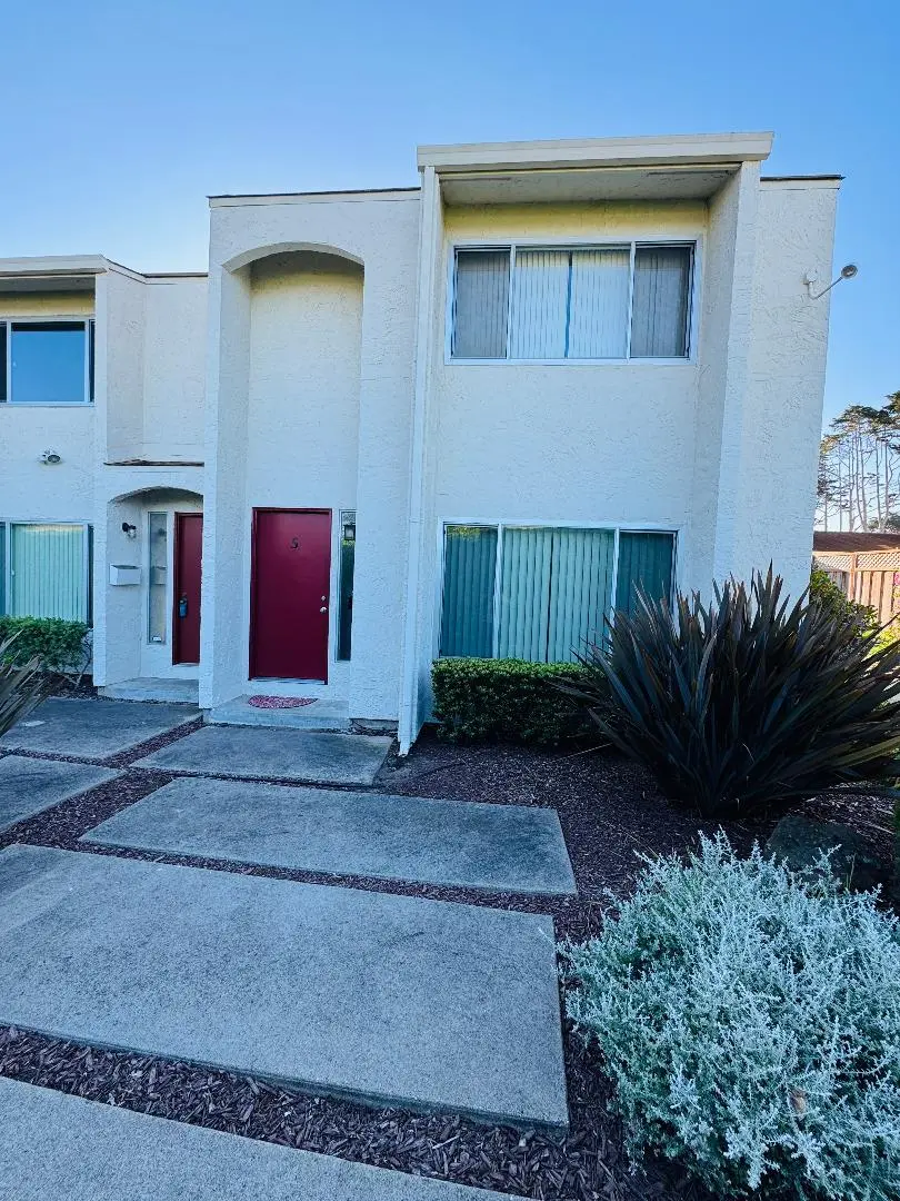 3137 Seacrest Ave 5, MARINA