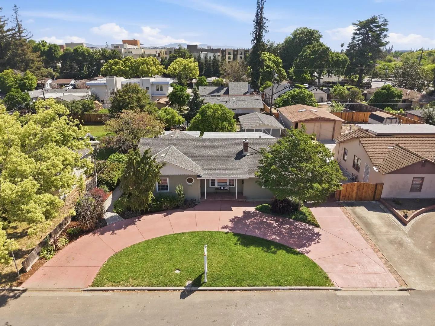 972 Emerald Way, San Jose