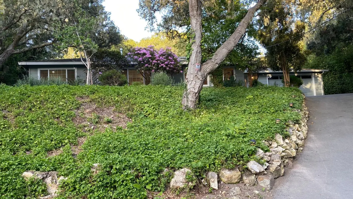 25349 Flanders Dr, CARMEL