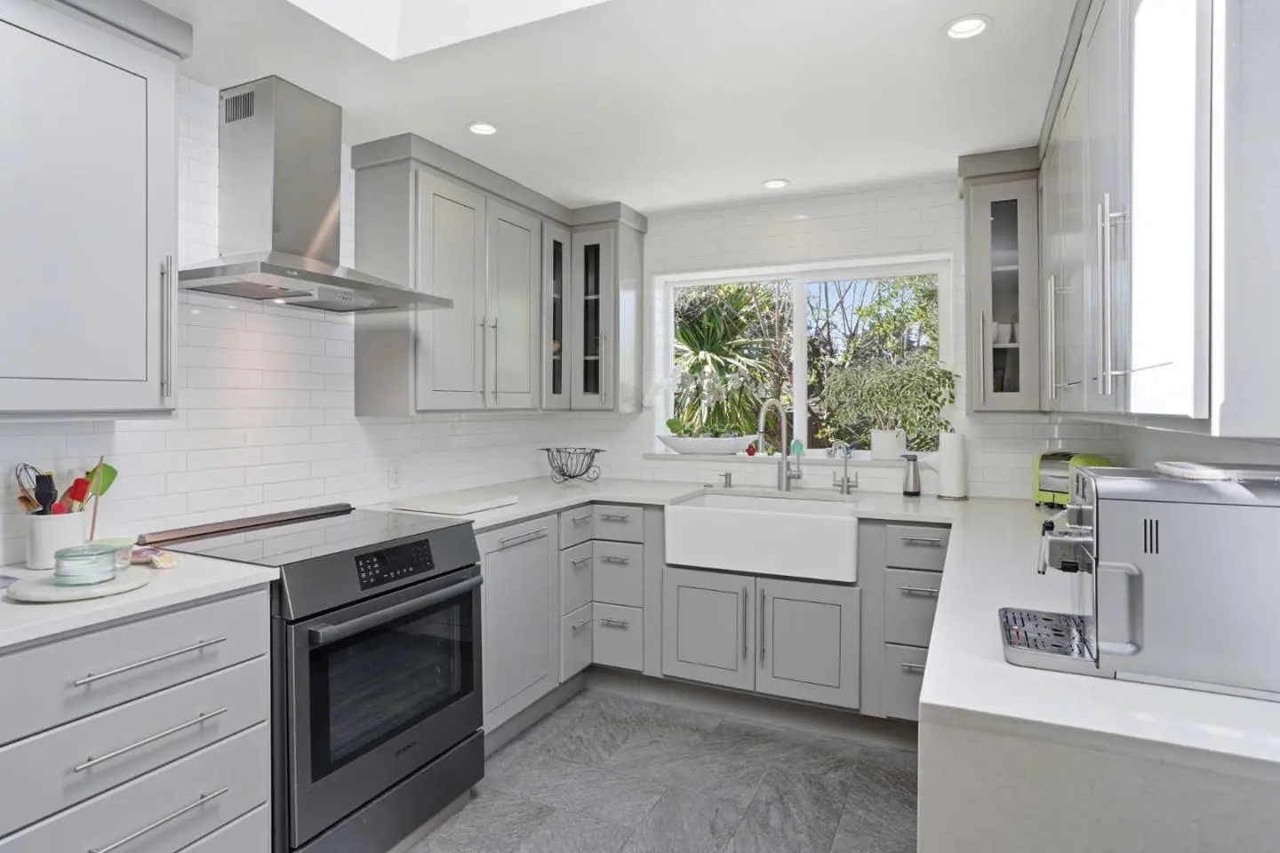 329 Stuart Ave, PACIFIC GROVE