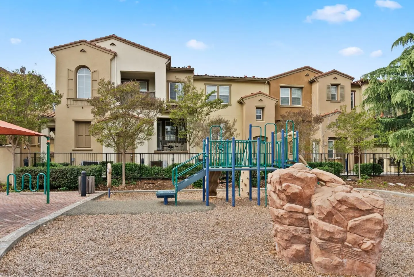 760 Mente Linda Loop, Milpitas