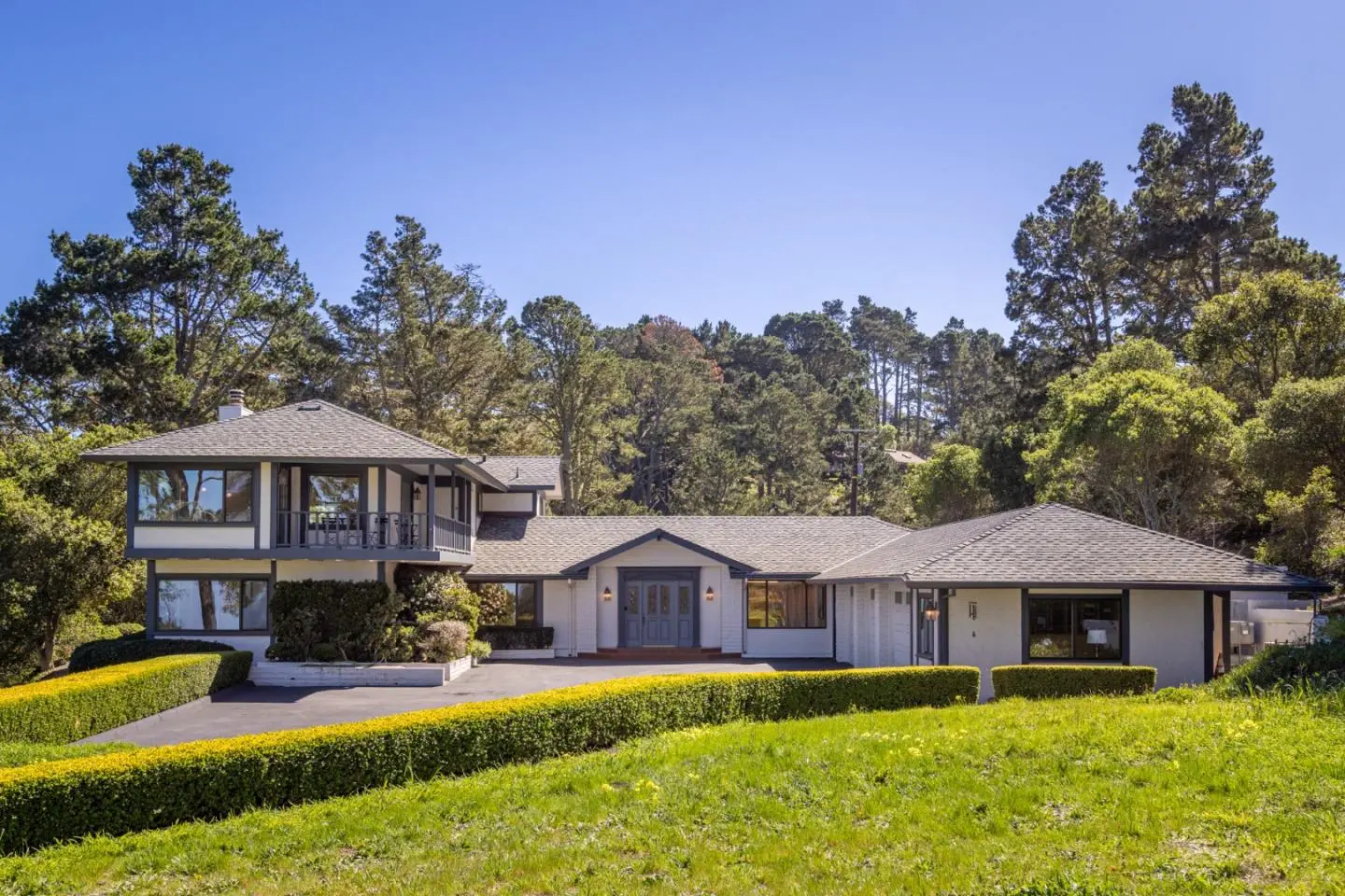 507 Aguajito Rd, CARMEL