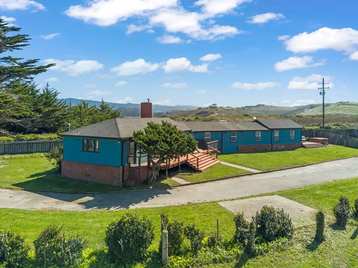 1263 Reservoir Rd, PESCADERO