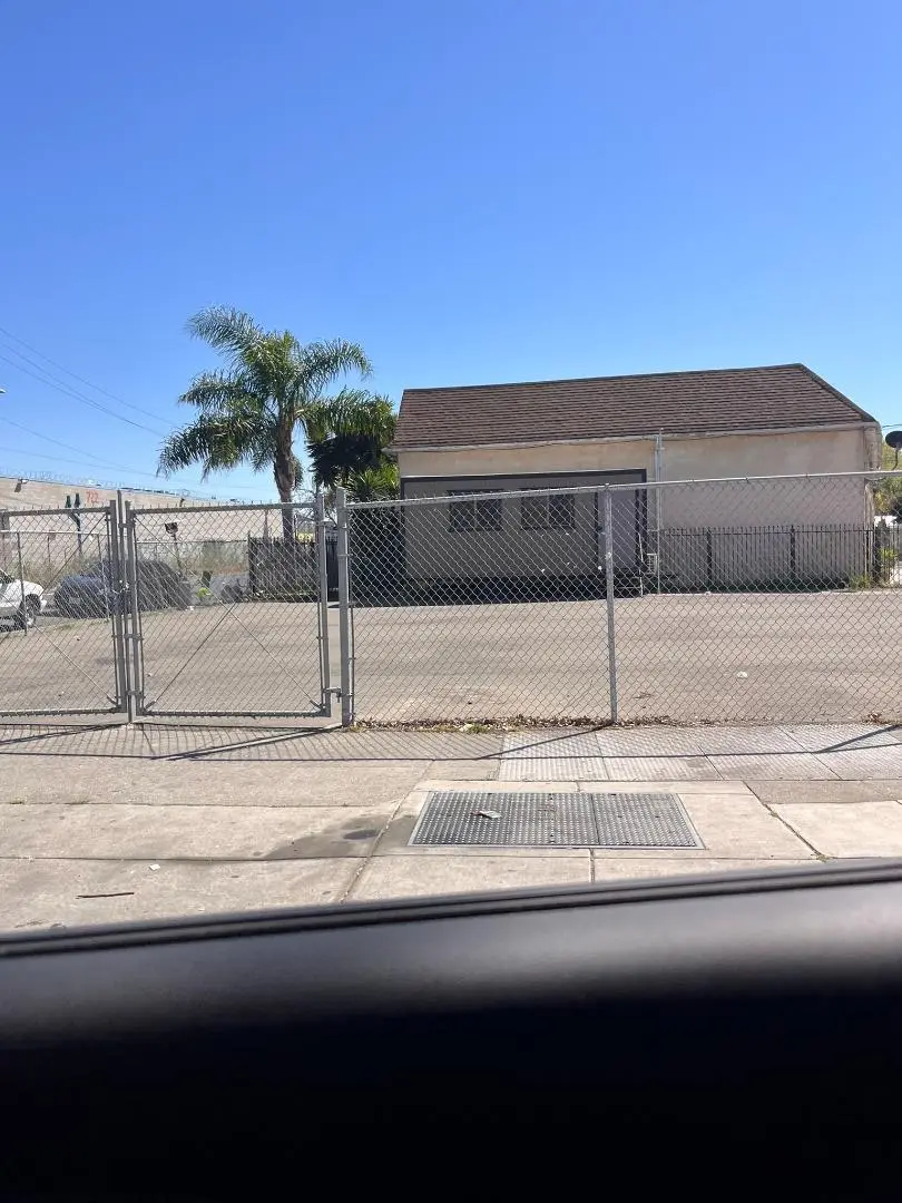 580 105th Ave, OAKLAND