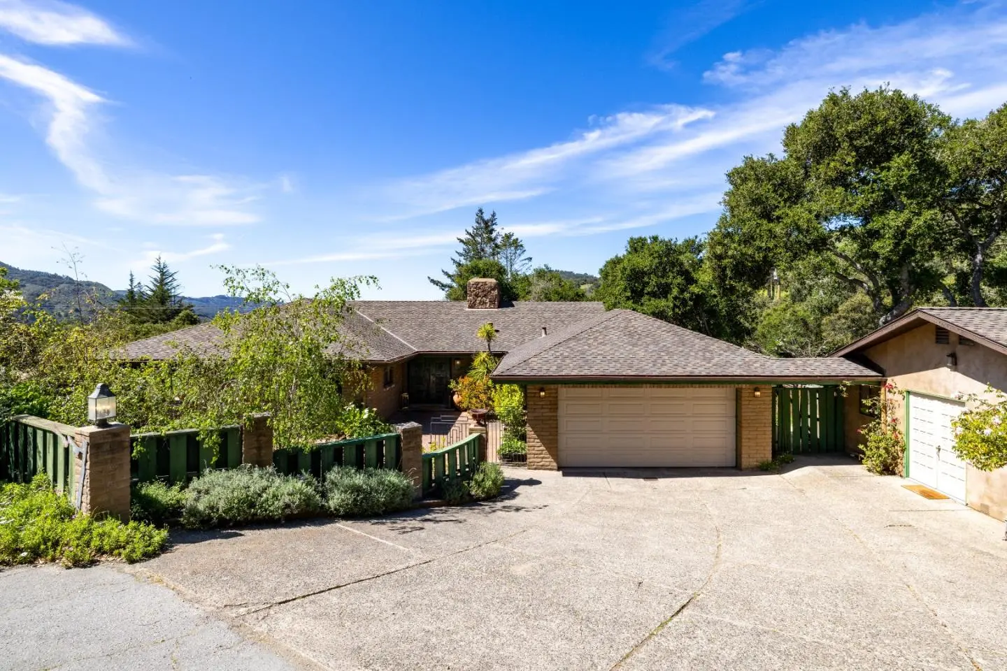 27460 Loma Del Rey, CARMEL VALLEY