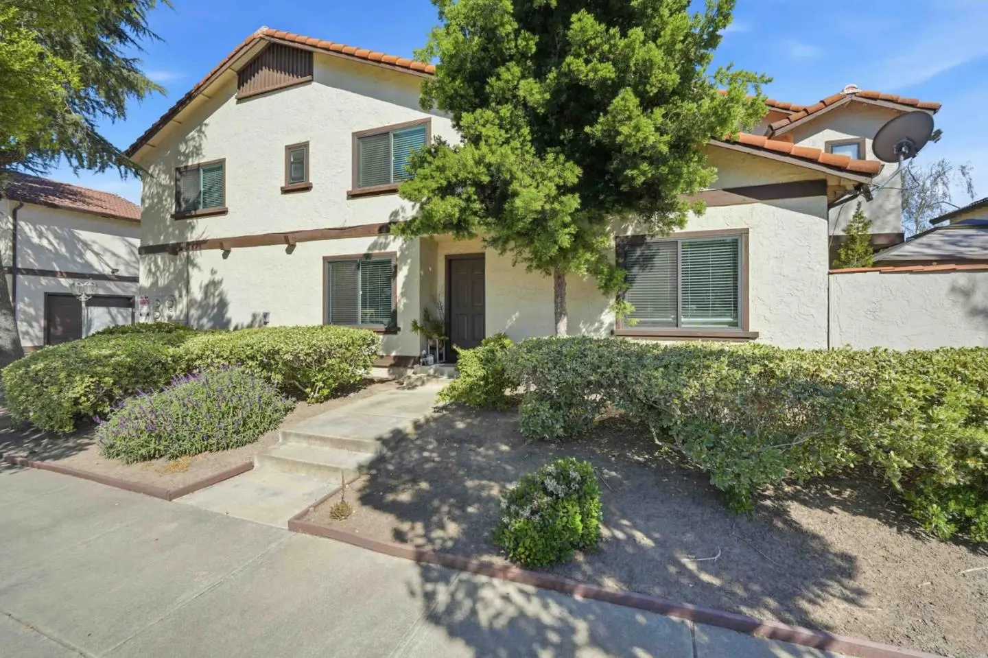 8400 Delta Dr, GILROY