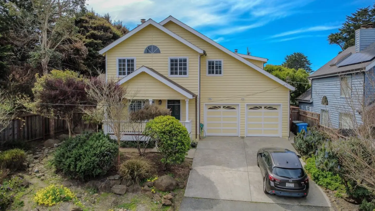 350 6th St Main House, MONTARA