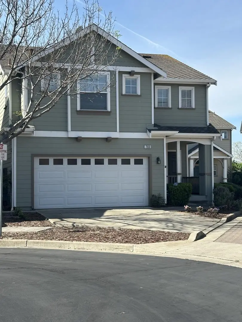 7350 Carter Ave, NEWARK