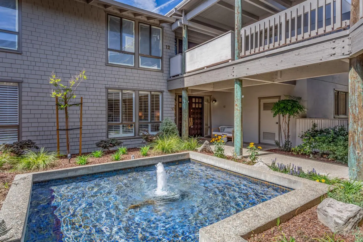 10 Mansion Ct 713, Menlo Park