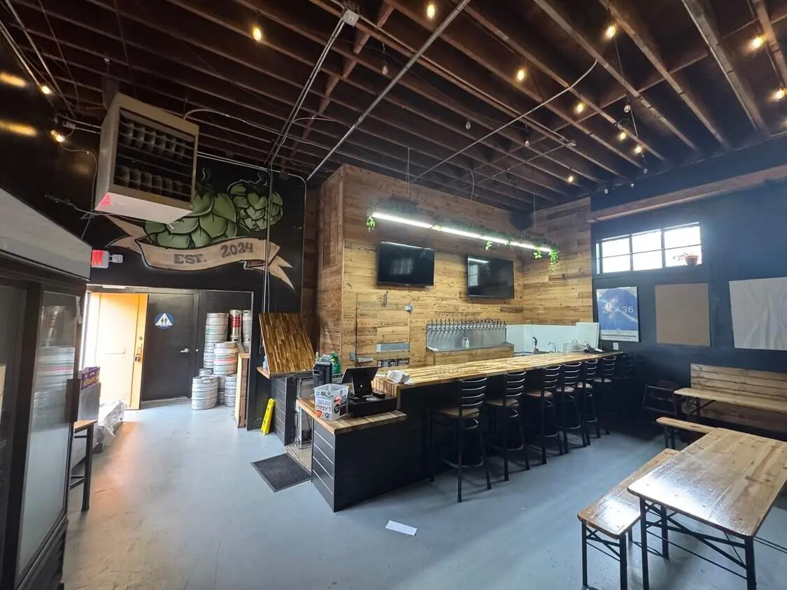 780 Old County Rd, BELMONT