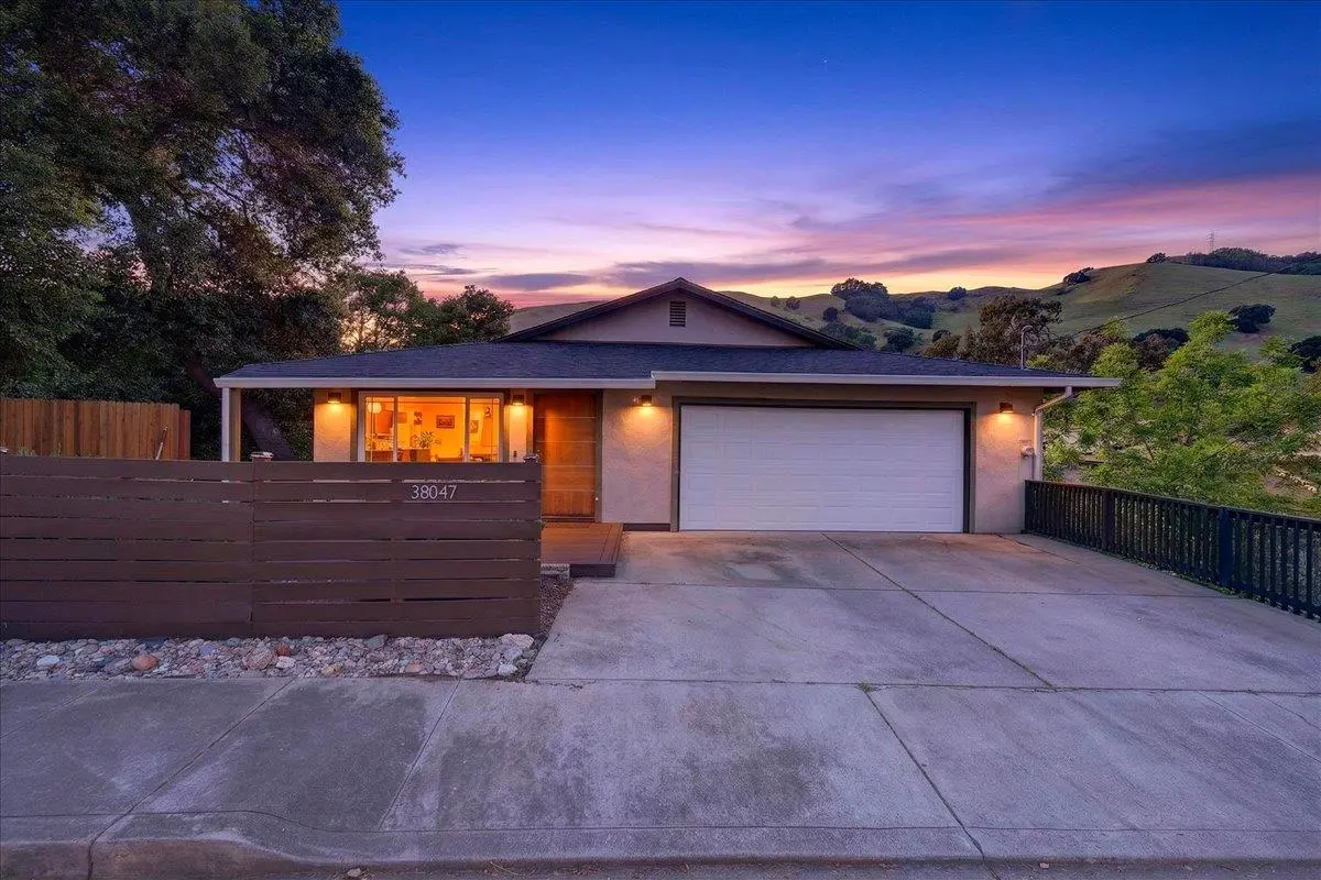 38047 Stenhammer Dr, Fremont