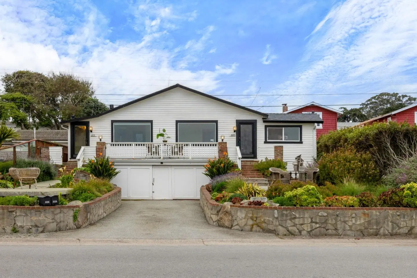 683 Ocean View Blvd, PACIFIC GROVE