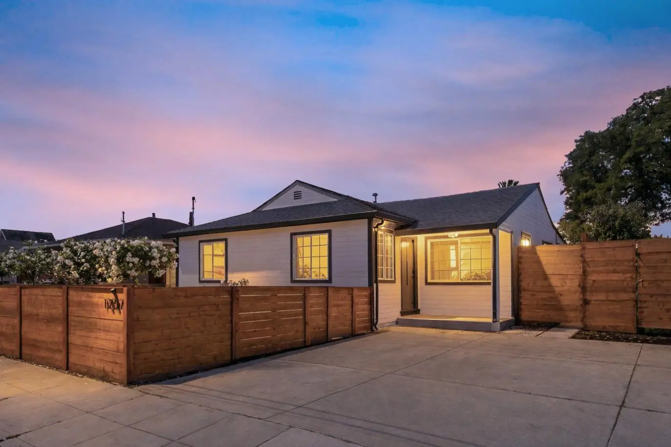 1257 Laurel Ave, East Palo Alto