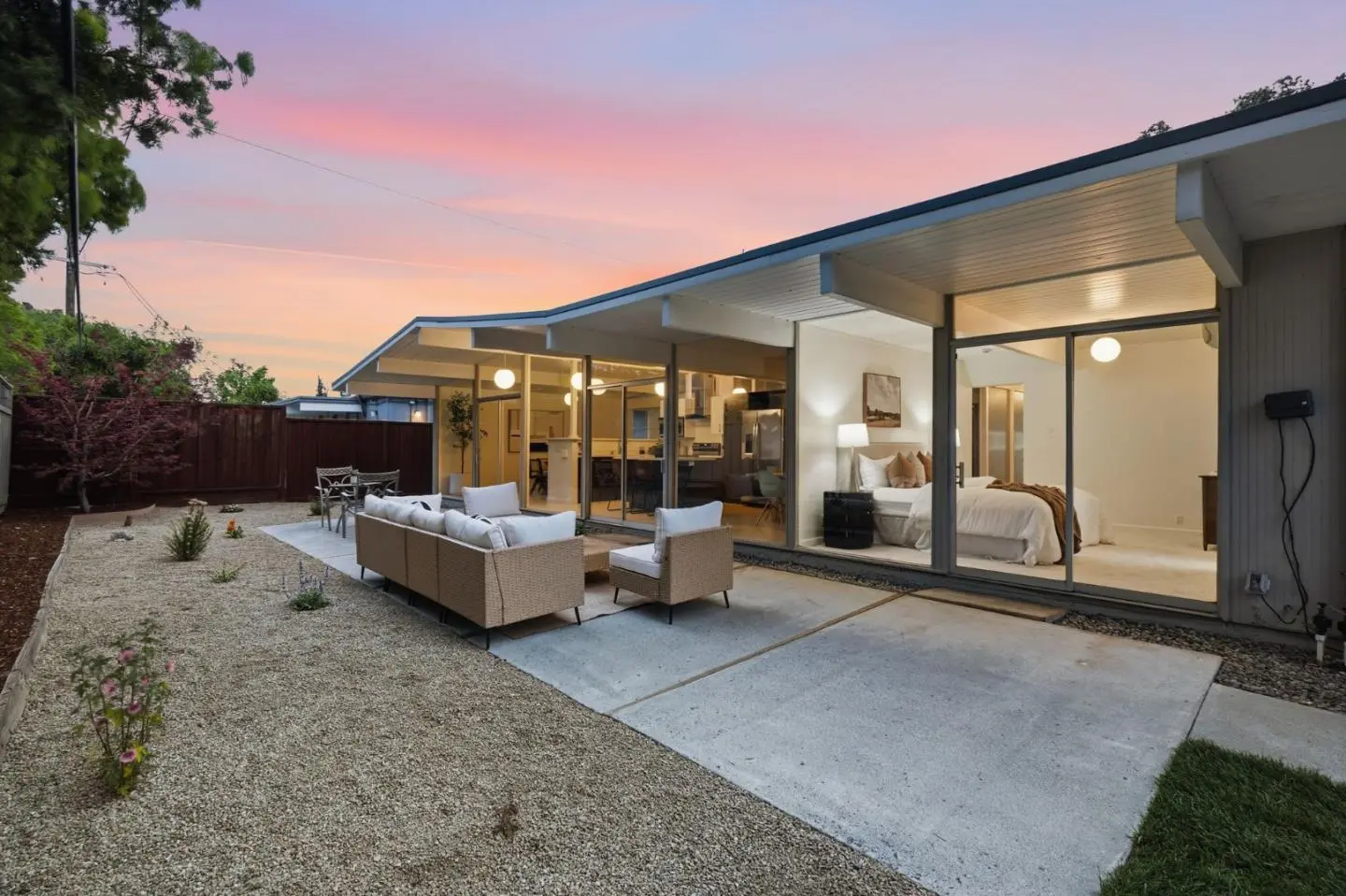 625 W Remington Dr, SUNNYVALE