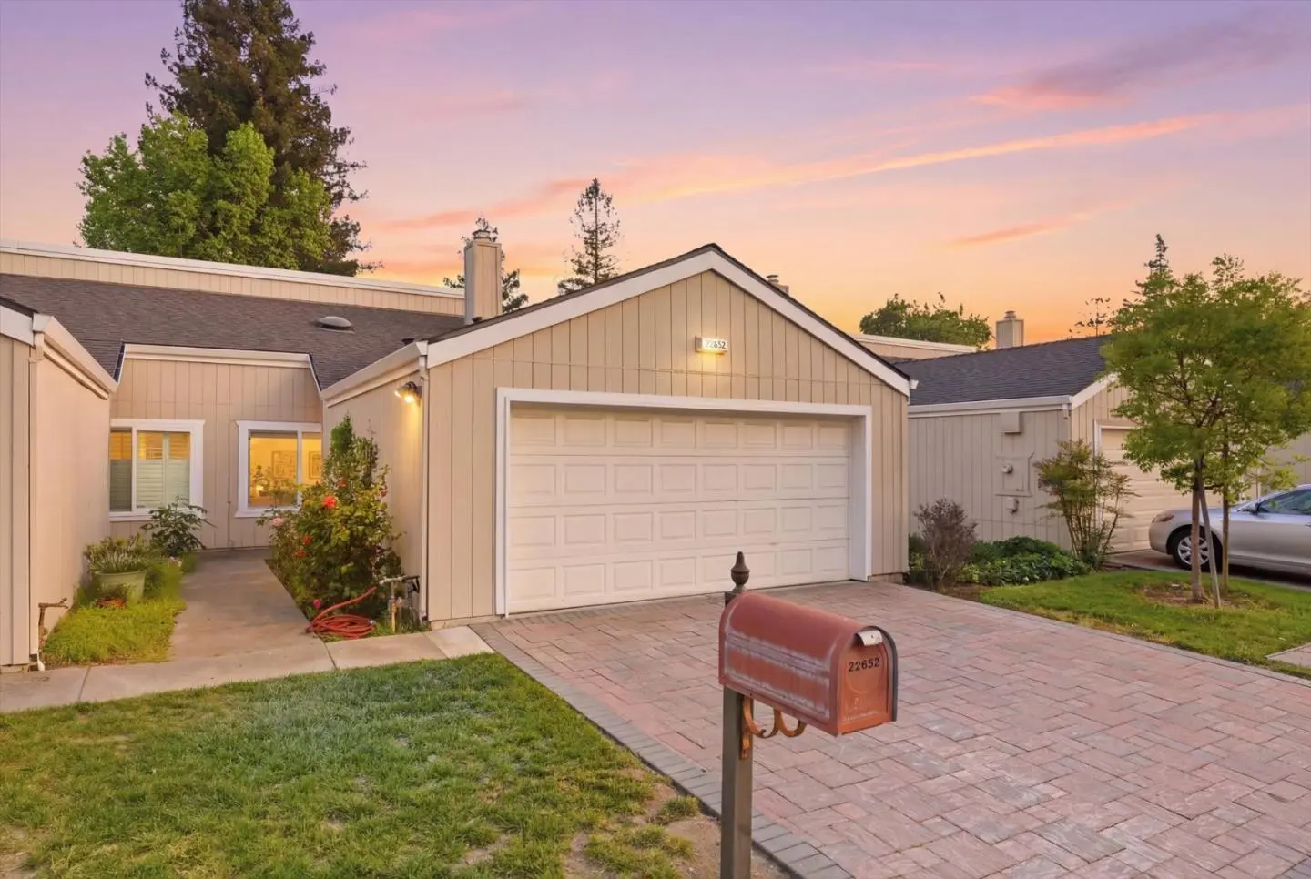 22652 Silver Oak Ln, CUPERTINO