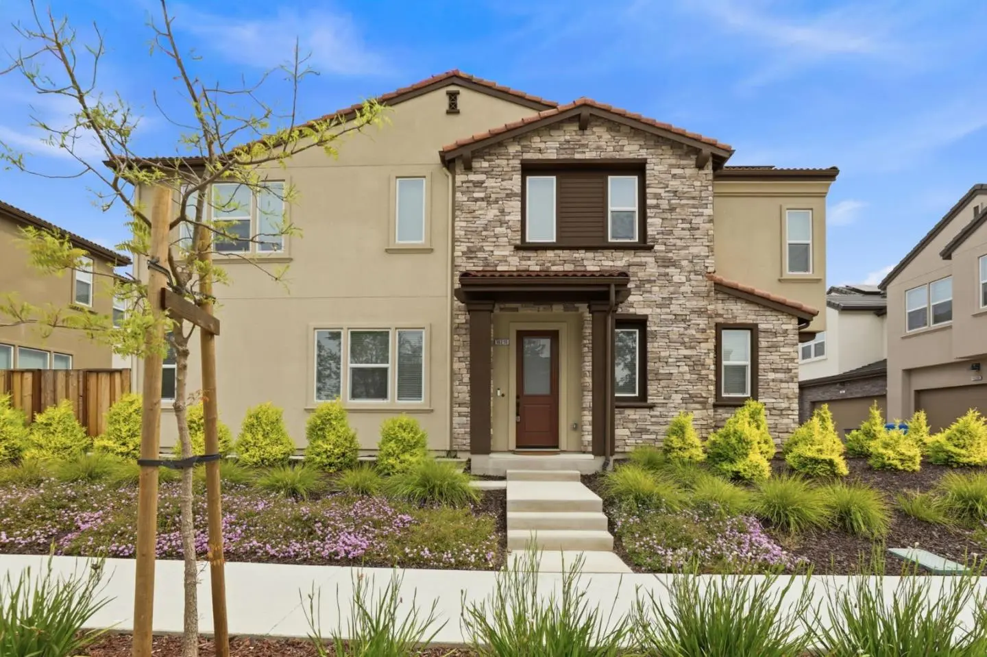 16210 Juan Hernandez, MORGAN HILL