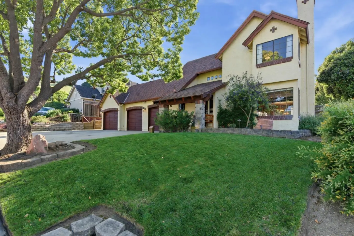 90 Lang Ct, San Juan Bautista