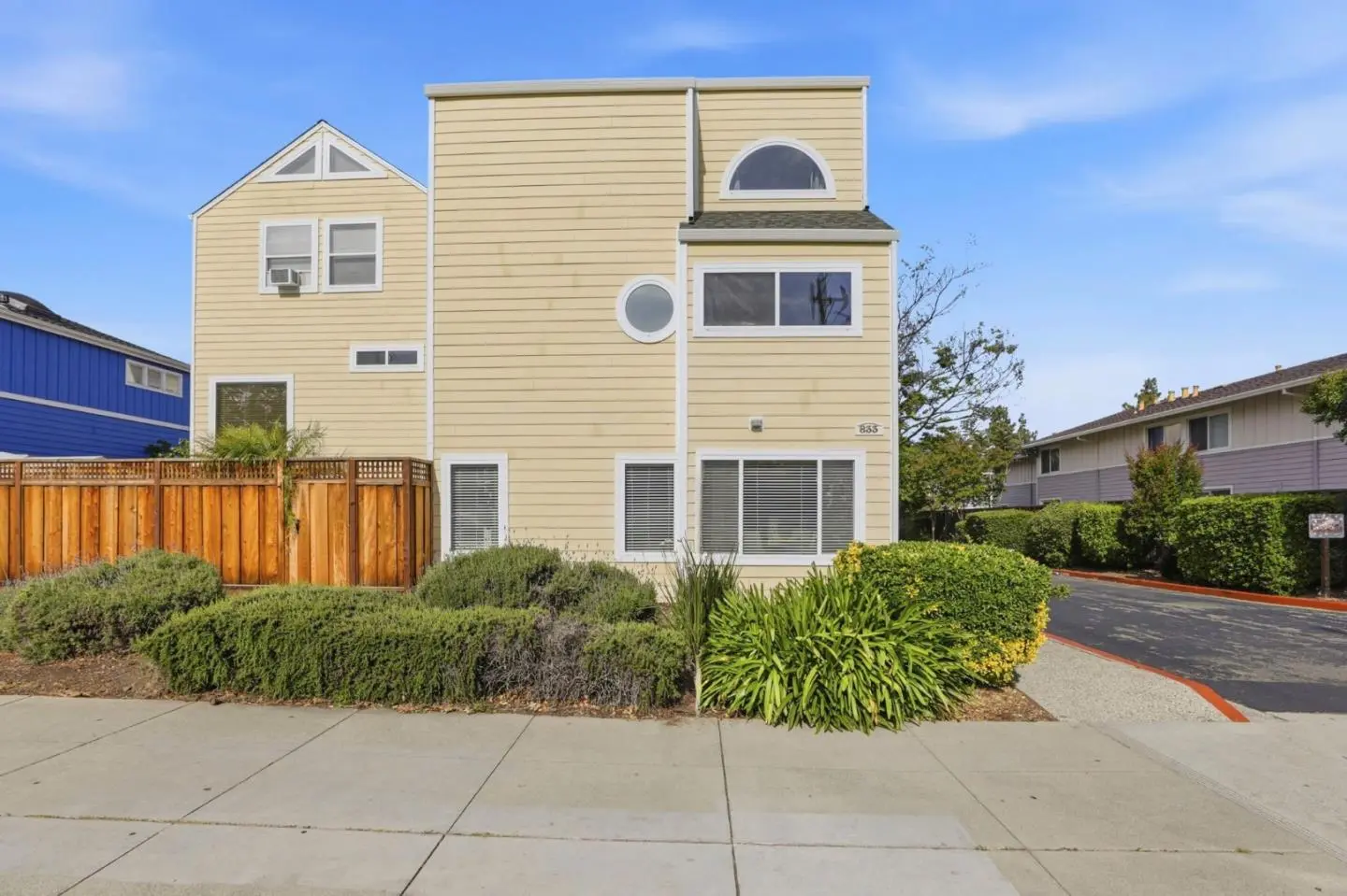 833 S San Tomas Aquino Rd A, CAMPBELL