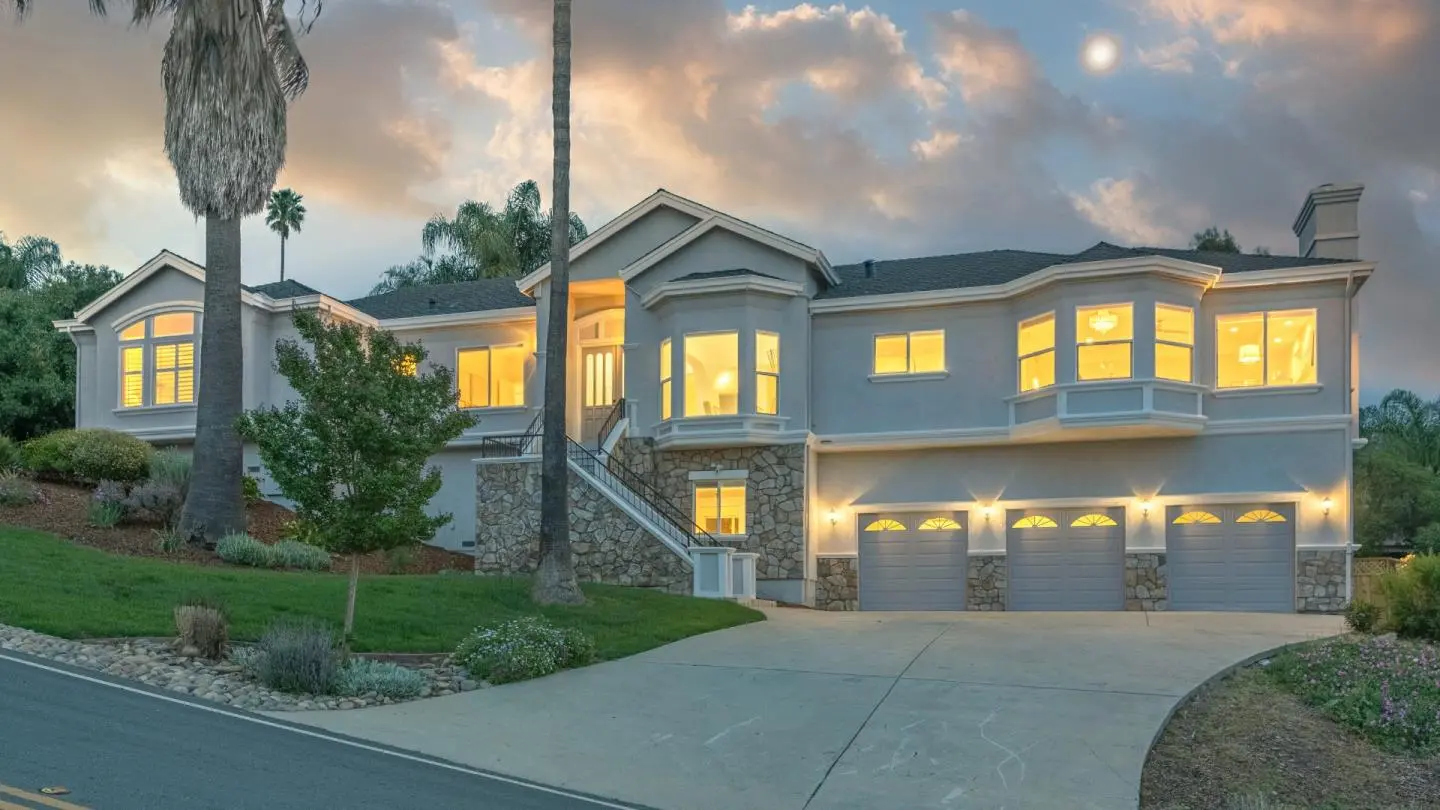 15855 Jackson Oaks Dr, Morgan Hill