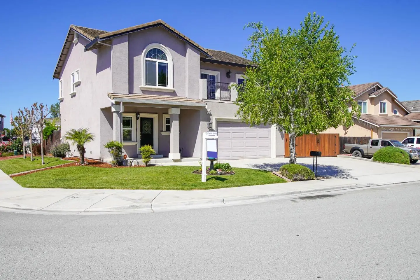 1890 Calistoga Dr, Hollister