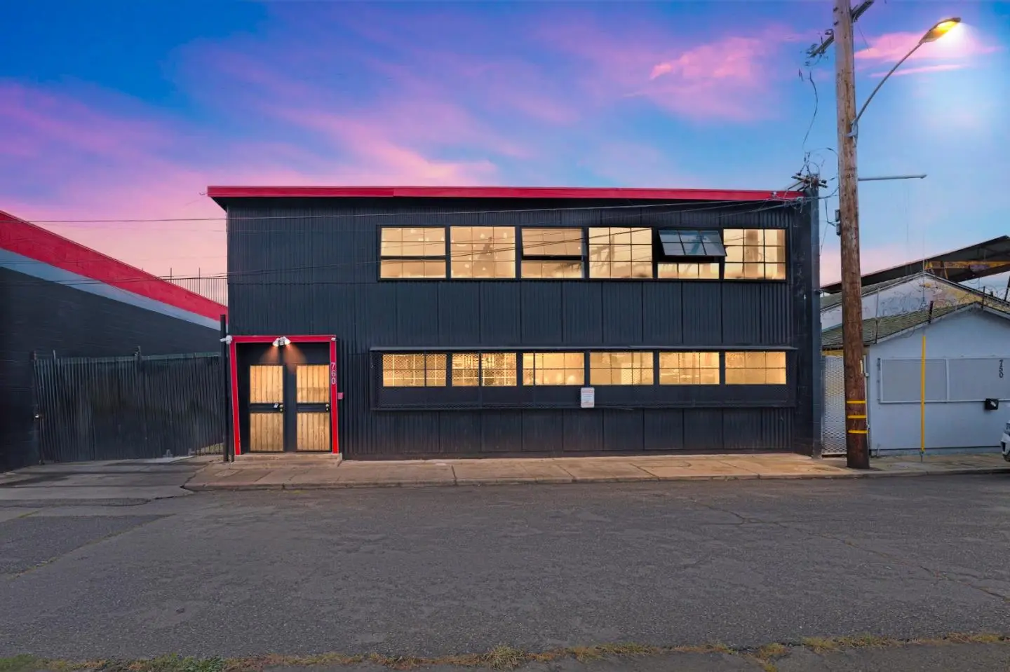 760 Stone St, Oakland