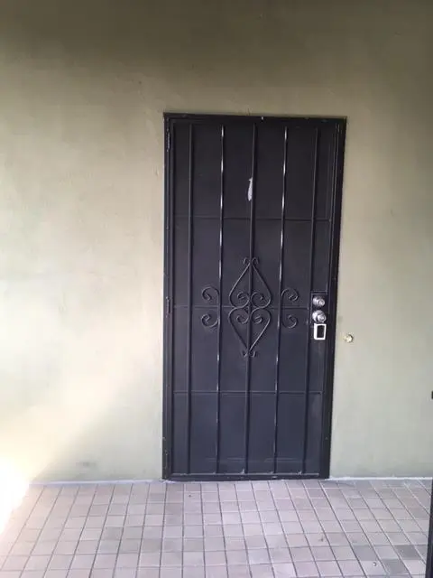 1047 El Camino Real, MENLO PARK