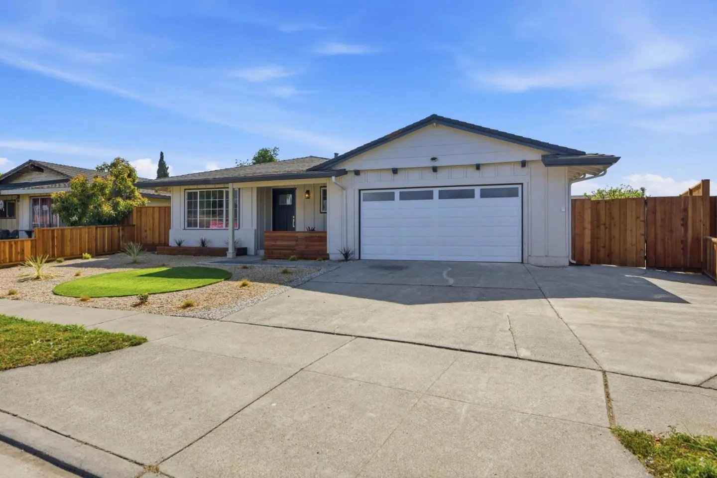 6446 Escallonia, NEWARK