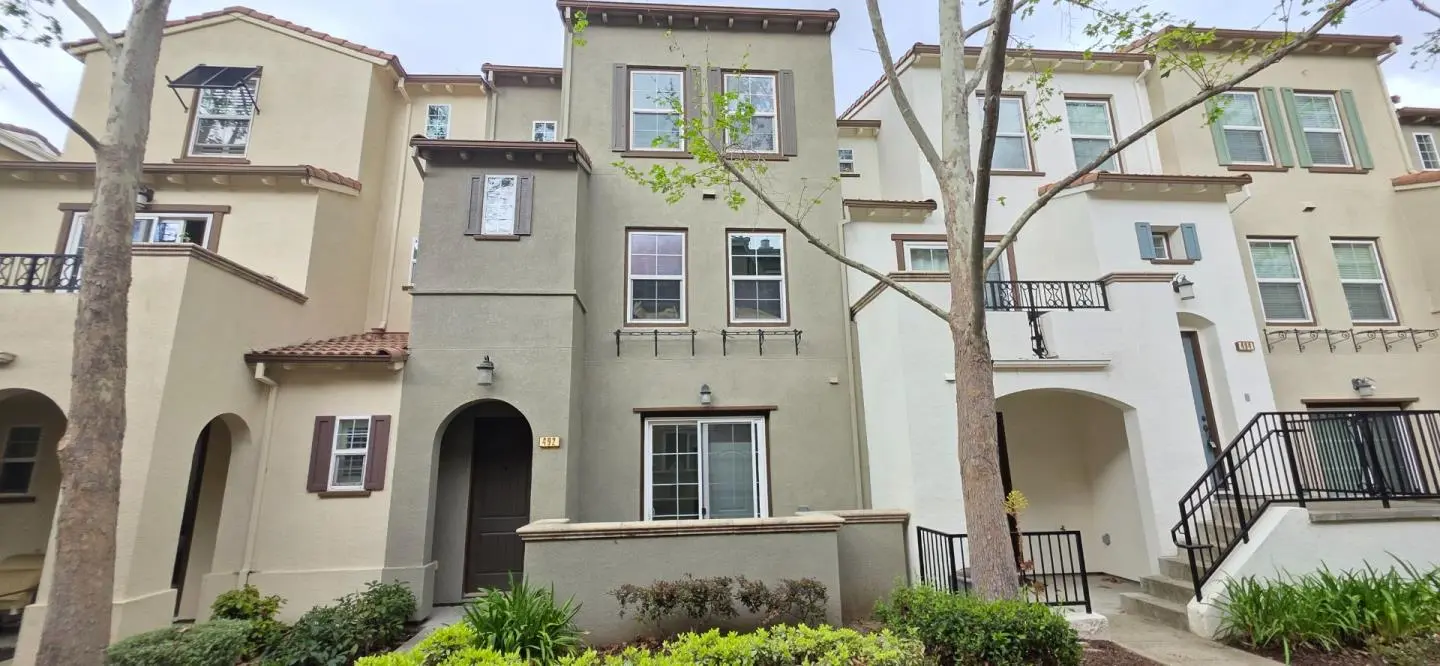 492 Kahlo St, Mountain View