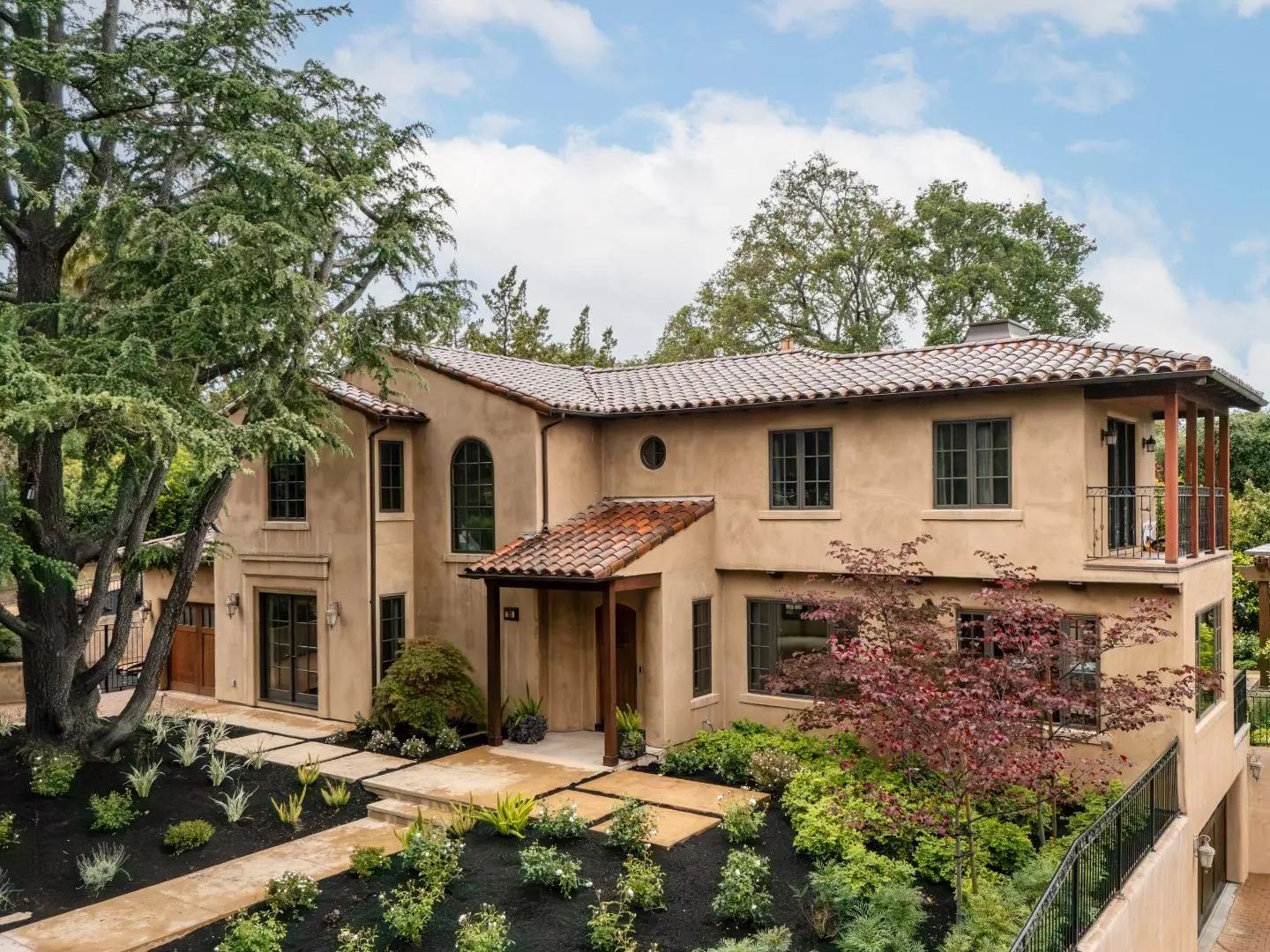 795 Nash Rd, Los Altos