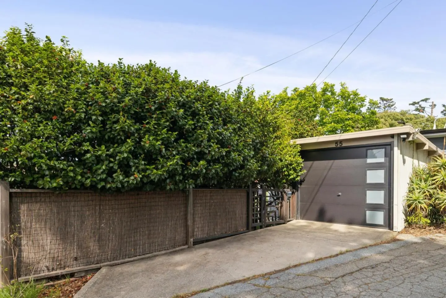 55 Asilomar Cir, OAKLAND