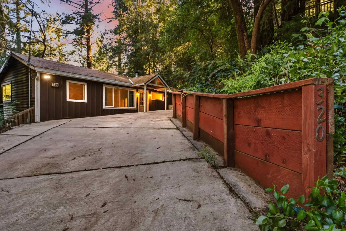 320 Fireside Rd, Boulder Creek