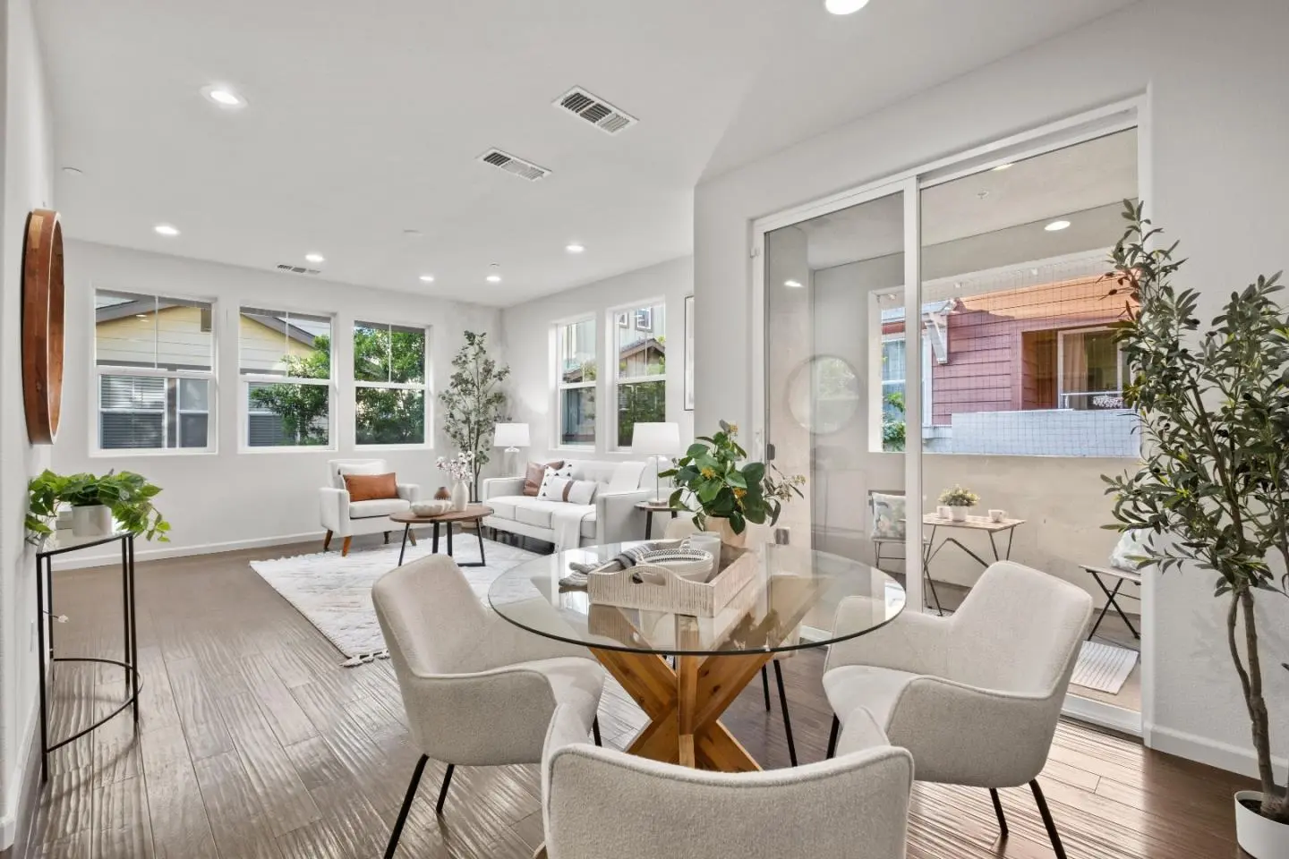 2104 Vincenzo, SAN JOSE