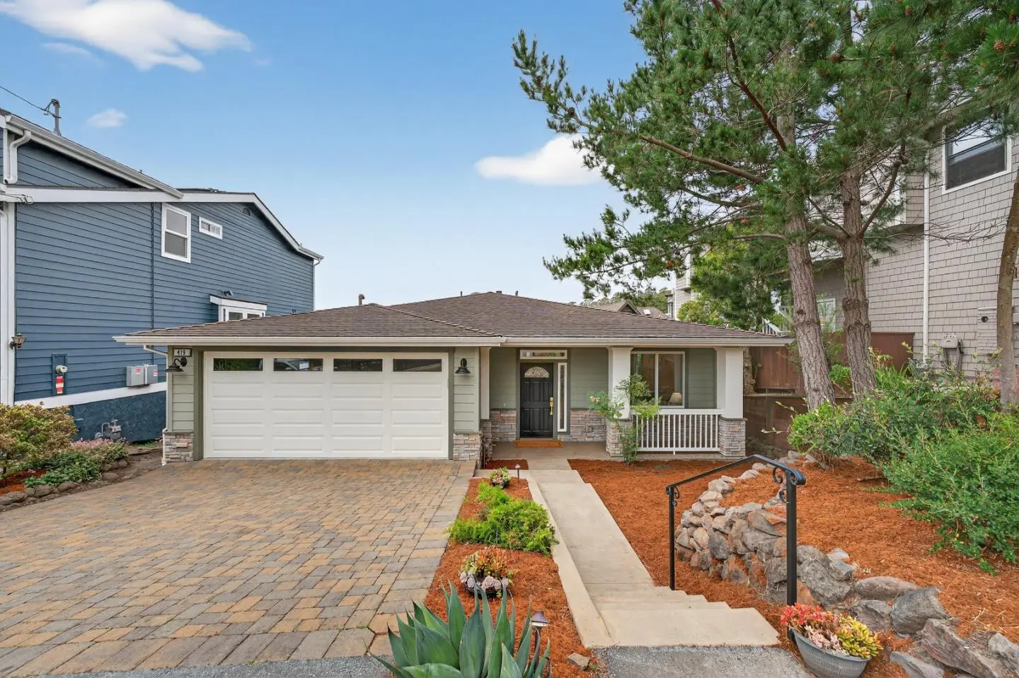 419 Almeria Ave, EL GRANADA