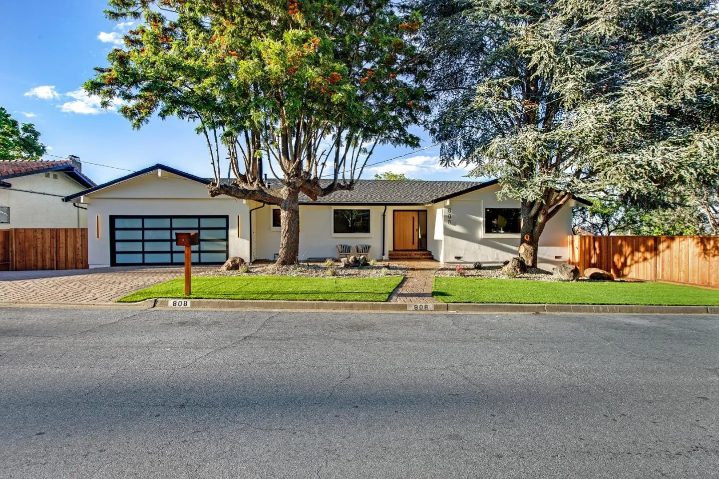 808 Mohican Way, Redwood City