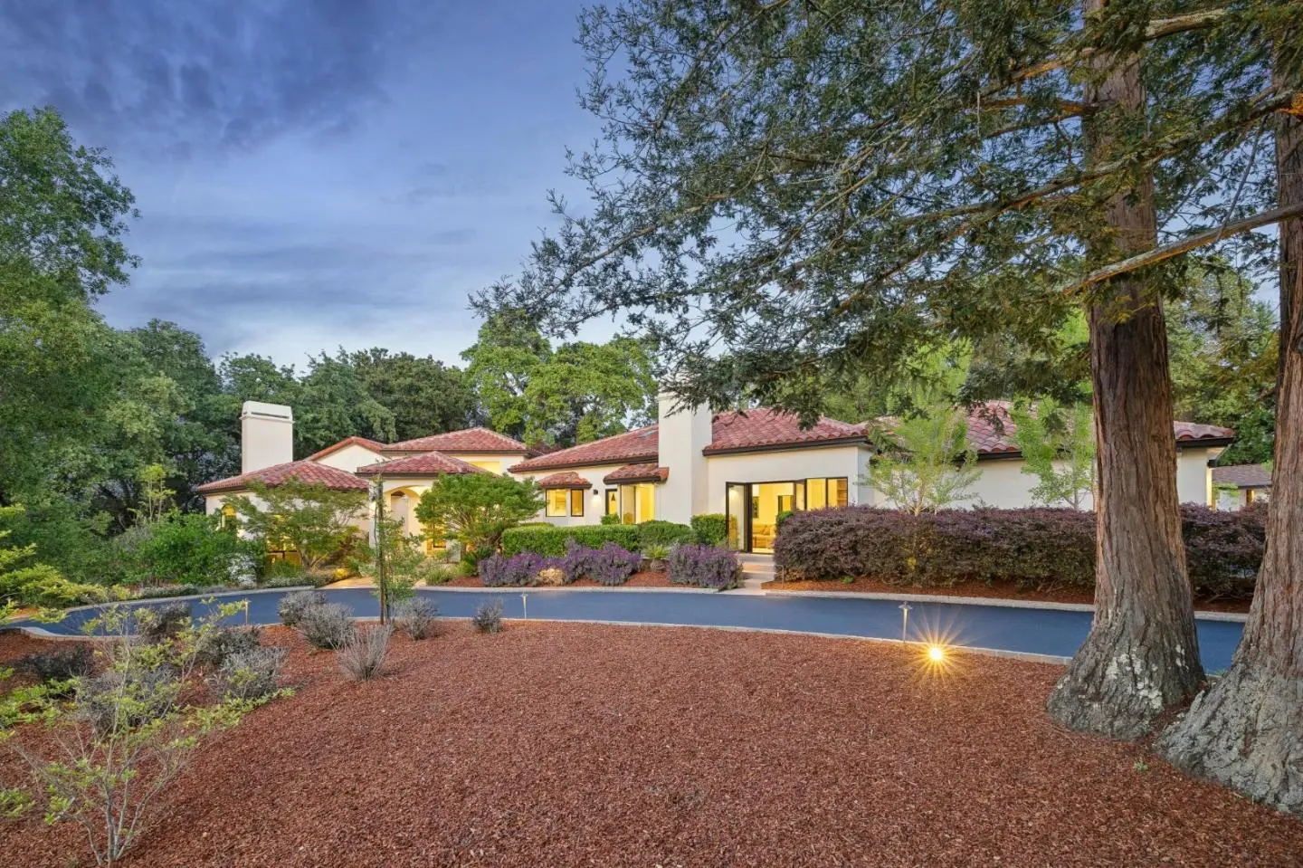 140 Dean Rd, Woodside