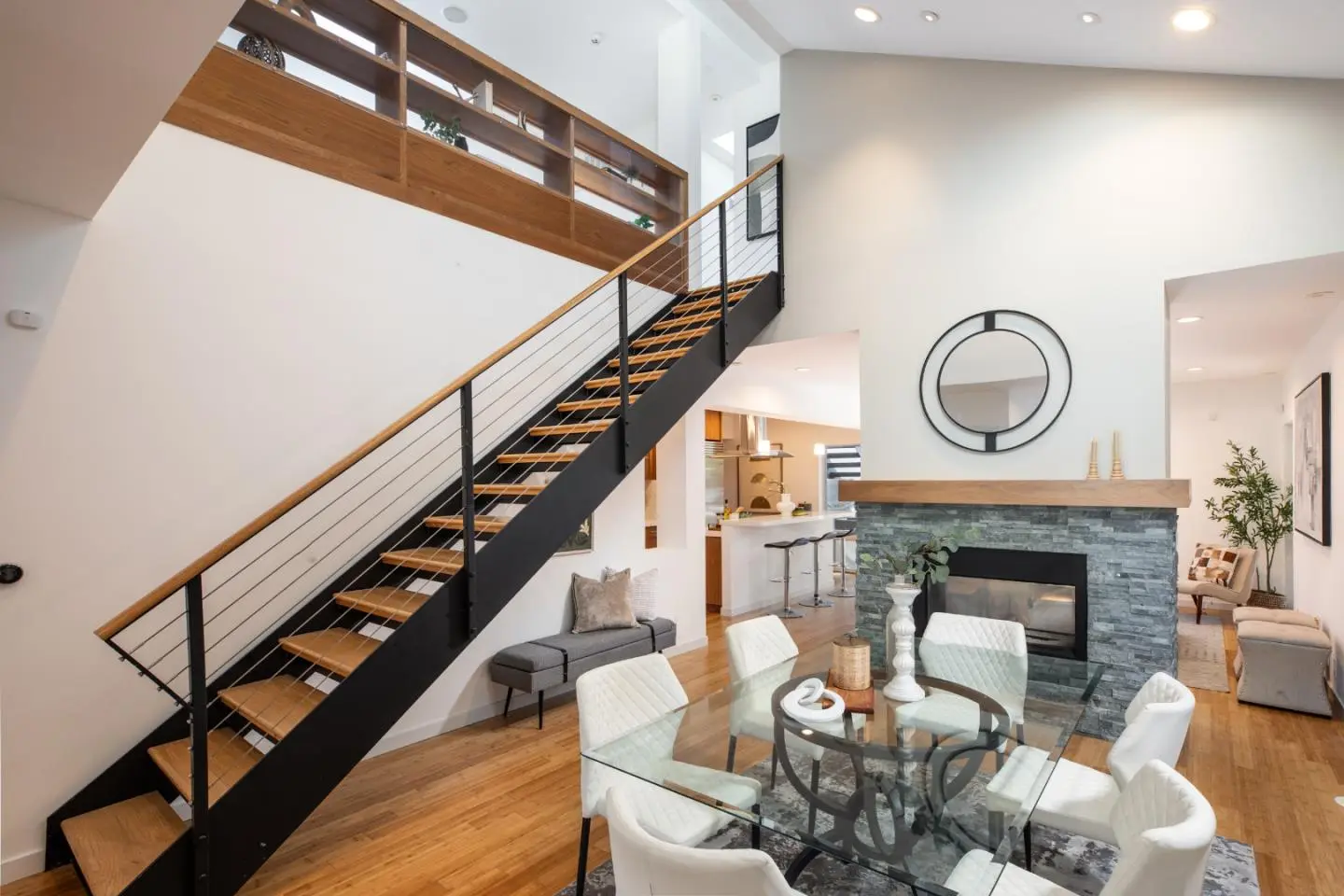 2161 Valparaiso Ave, MENLO PARK