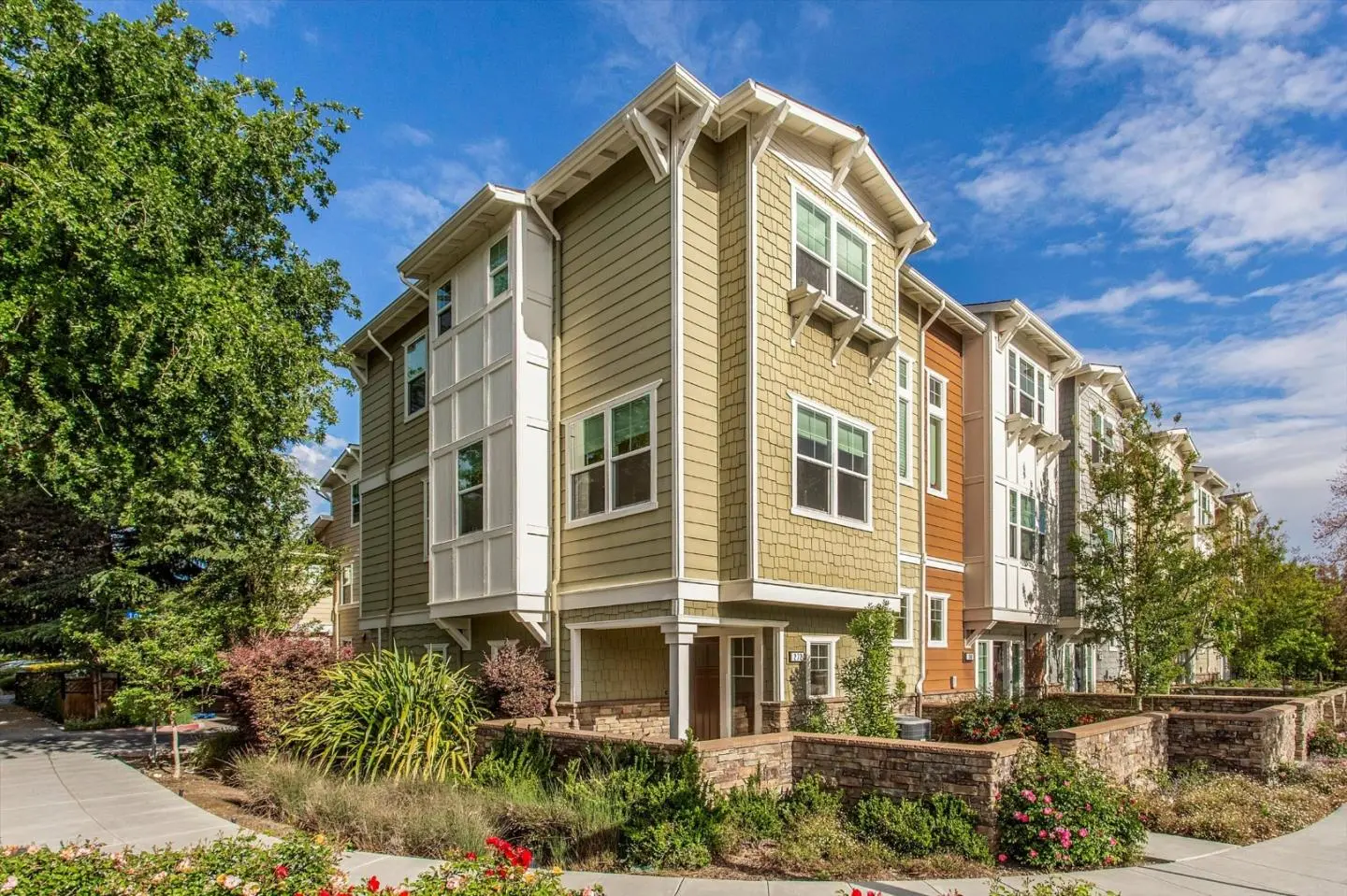 272 Loma Linda Ter, SUNNYVALE