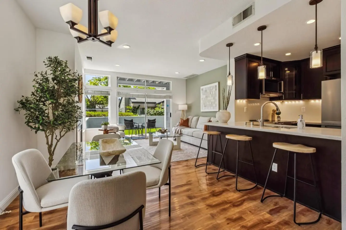 1725 Parkview Green Cir, SAN JOSE