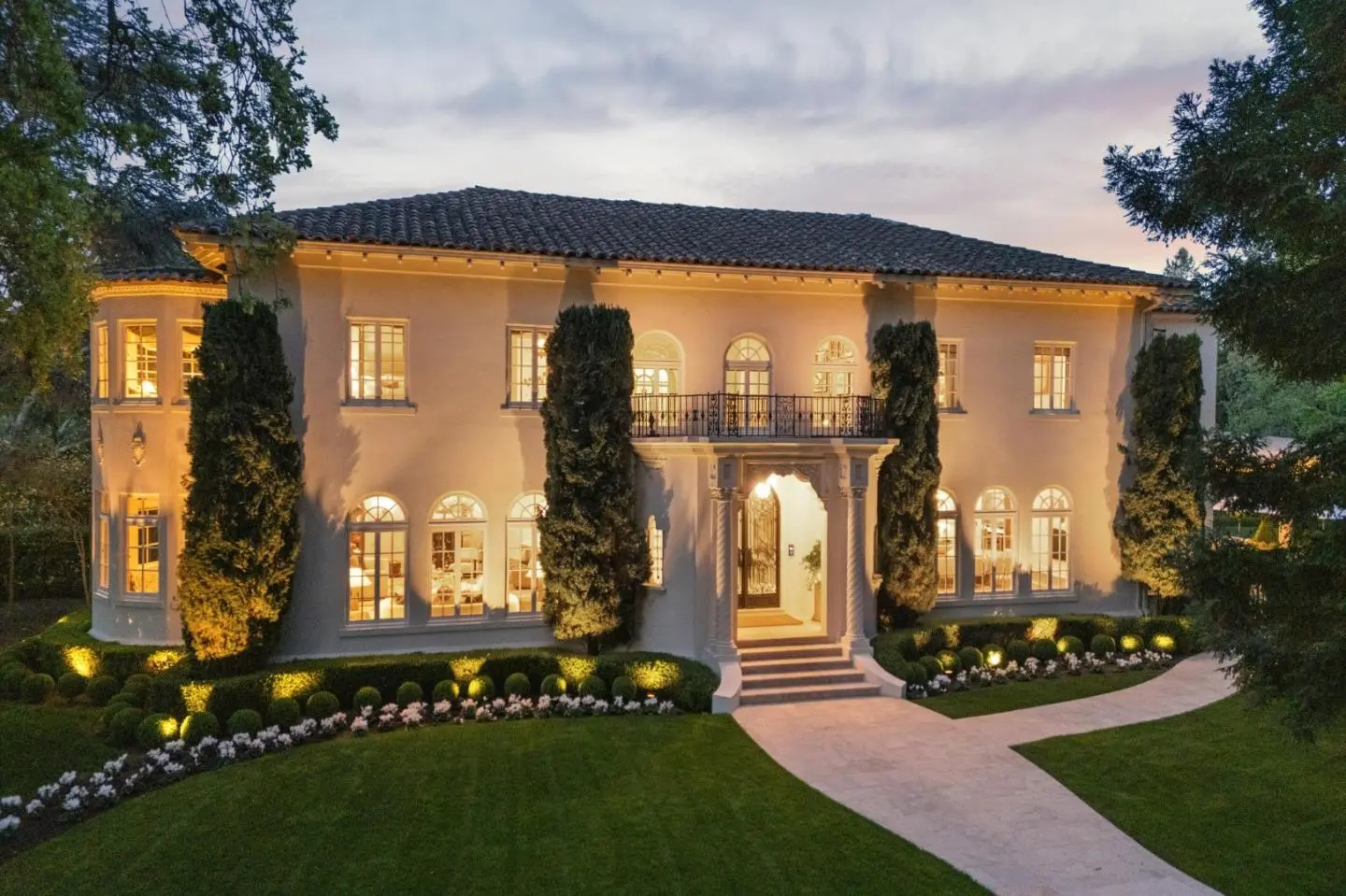 241 Polhemus Ave, Atherton