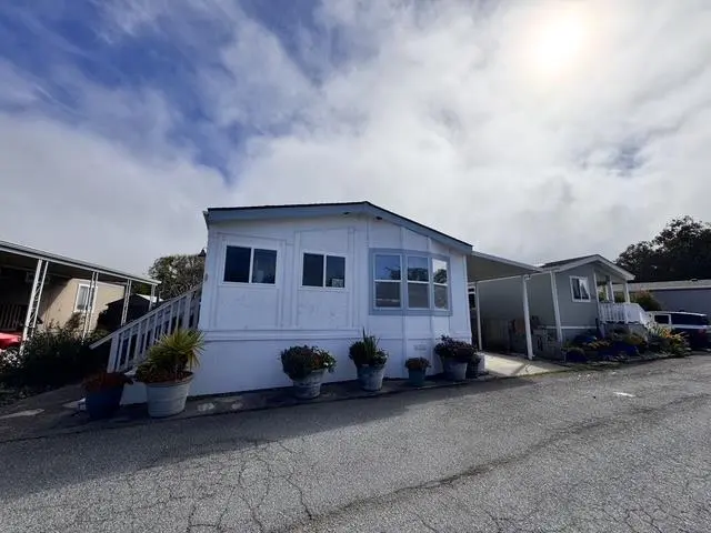 120 Creekside 120, HALF MOON BAY