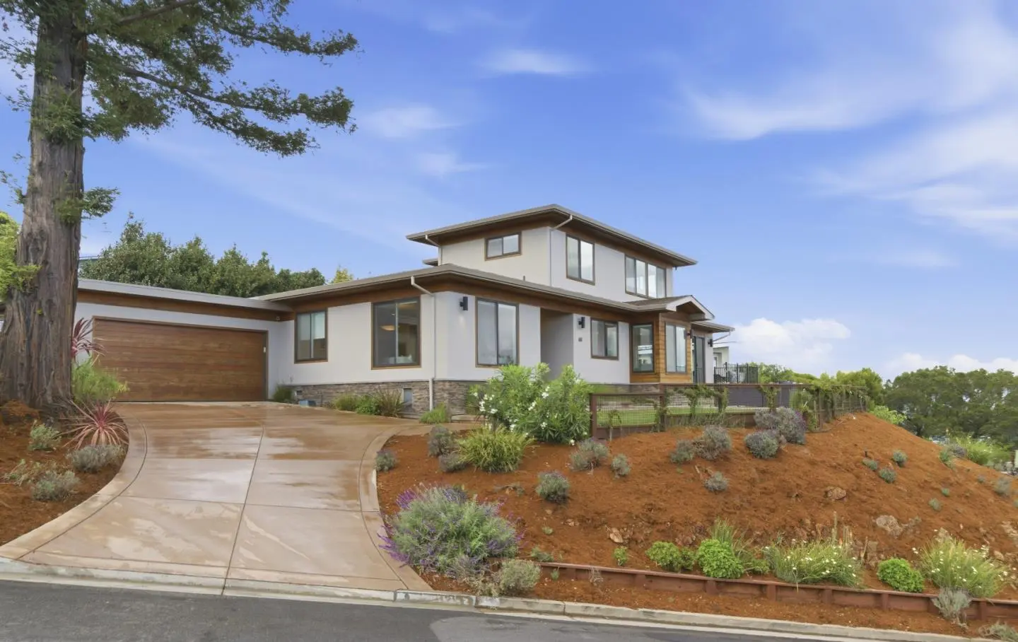 60 Dartmouth Ave, San Carlos