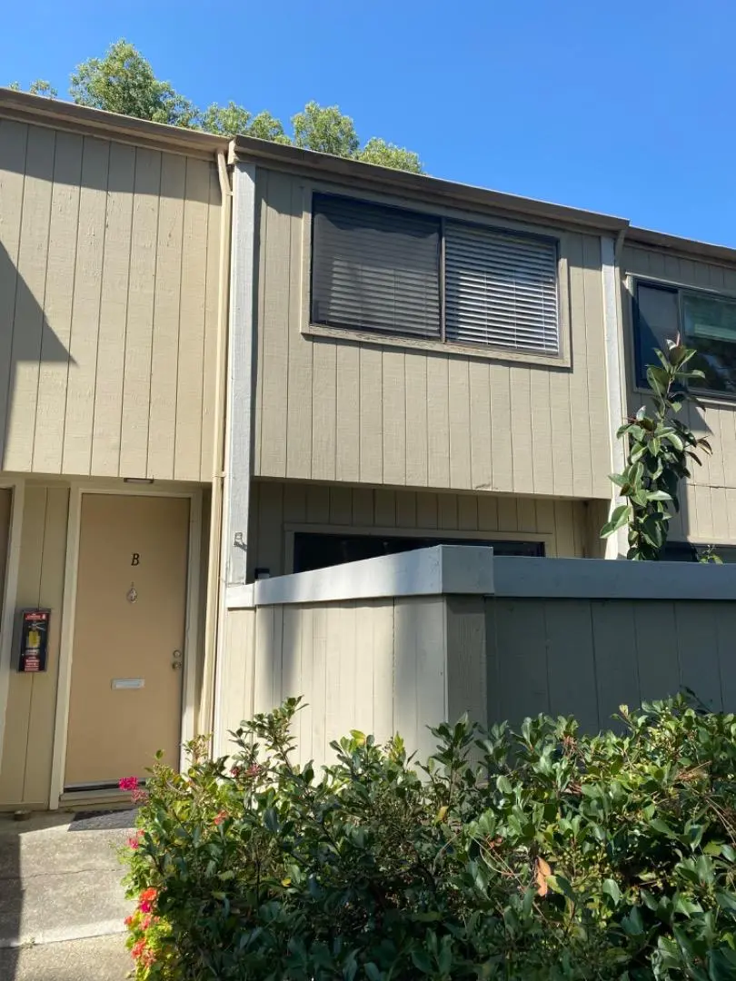 3017 Kaiser Dr B, SANTA CLARA