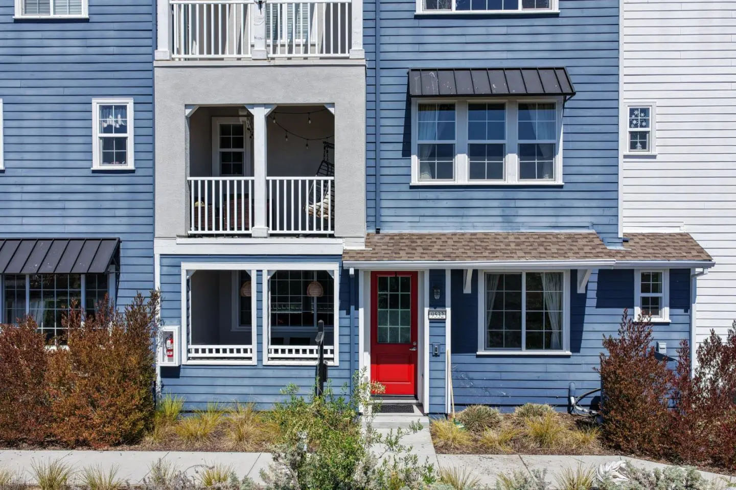 9532 Seawind Way, NEWARK