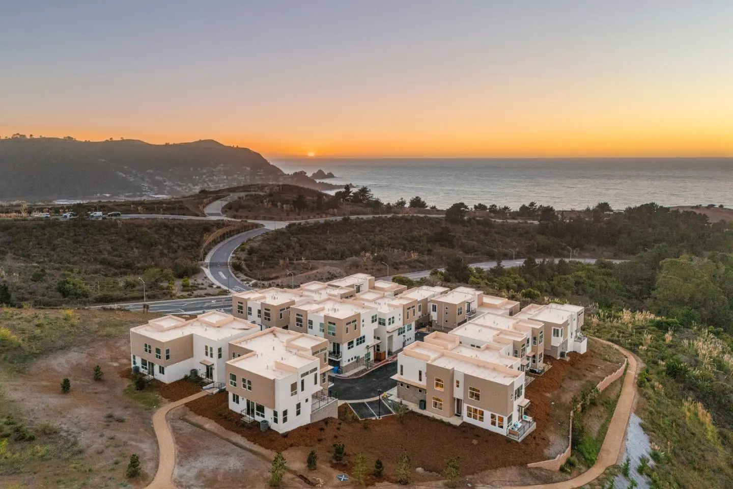 835 Fassler, PACIFICA