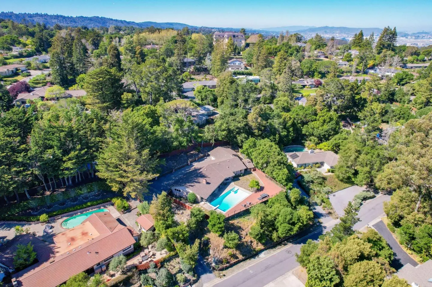 25 Warmwood, HILLSBOROUGH