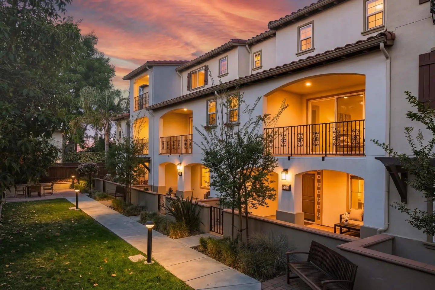 San Augusto Ter, Sunnyvale