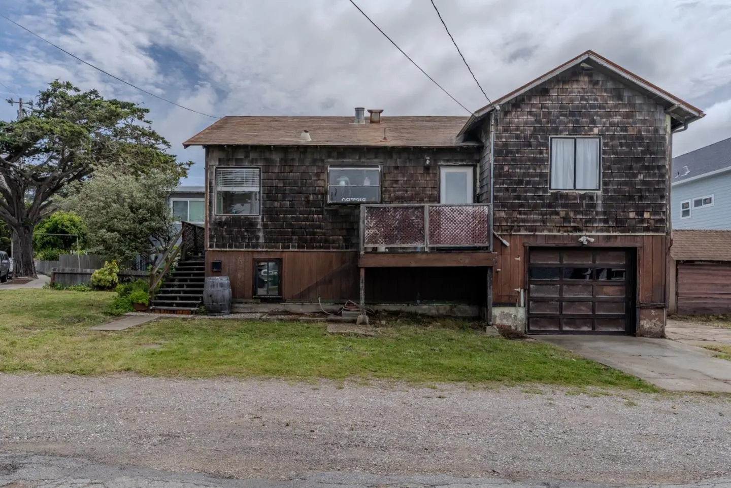 164 Pacific, PACIFICA