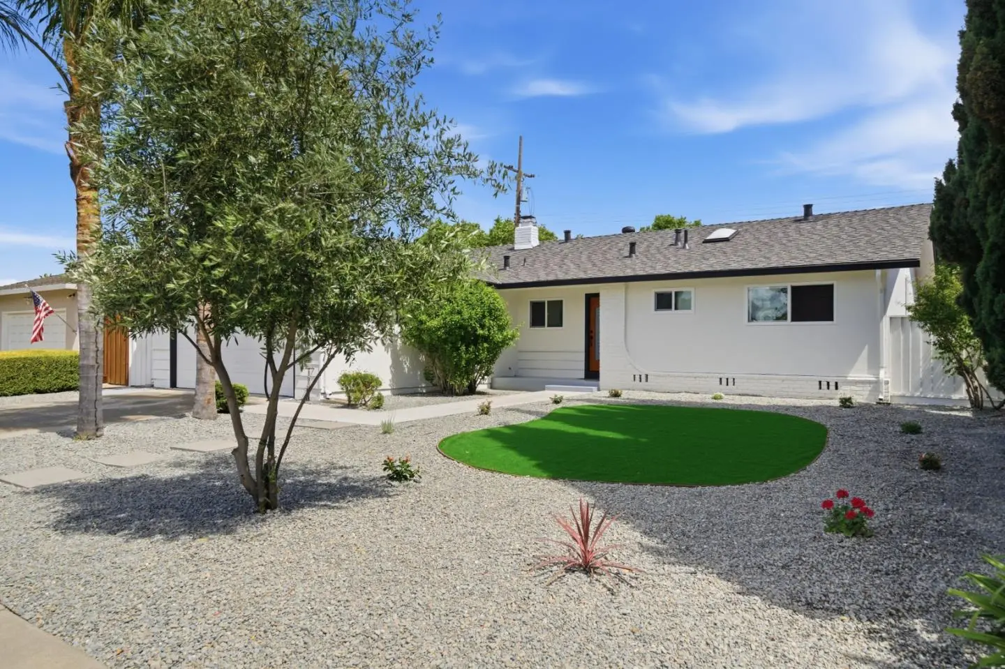 1355 Buchanan Dr, Santa Clara